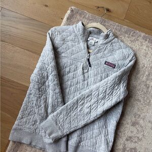 Vineyard Vines Gray Quilted Sweatshirt